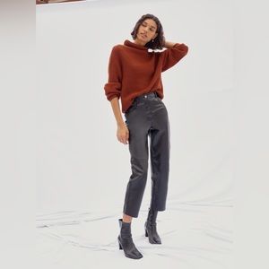 Aritzia Wilfred Oracle Pant (Black Vegan Leather, Size 4)